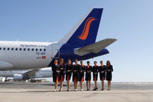 A Syphax aircraft with its flight crew